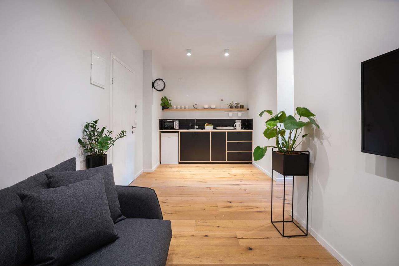 The Square - By Beach Apartments Tlv Тел Авив Екстериор снимка